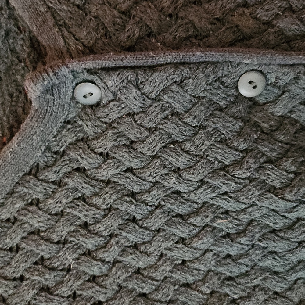 Dark Green Textured Button-Front Women's Cardigan Sweater - Picture 4 of 4